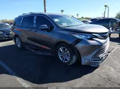 5TDZRKEC0PS176680 2023 TOYOTA SIENNA