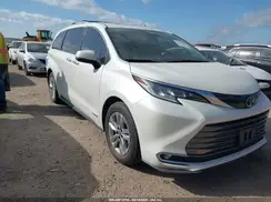 5TDZRKEC1MS014570 2021 TOYOTA SIENNA