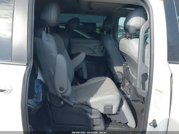 5TDZRKEC1MS014570 2021 TOYOTA SIENNA - Image 8