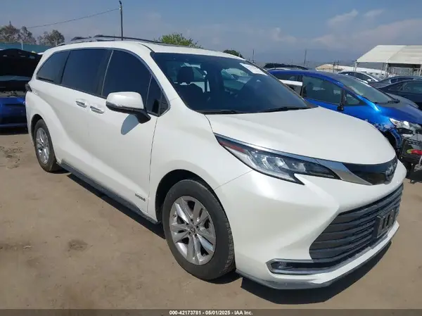 5TDZRKEC1MS025276 2021 TOYOTA SIENNA - Image 1