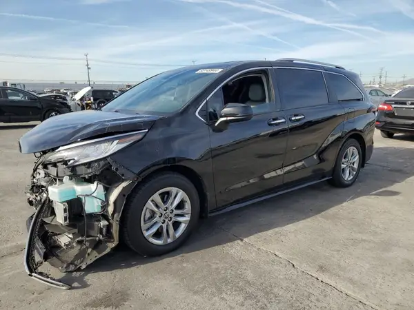 5TDZRKEC1NS083082 2022 TOYOTA SIENNA - Image 1