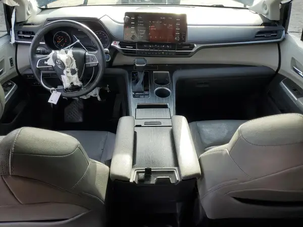 5TDZRKEC1NS083082 2022 TOYOTA SIENNA - Image 8