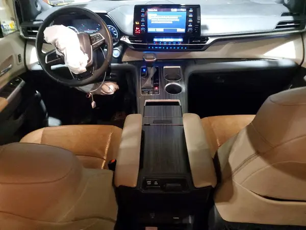 5TDZRKEC1NS126982 2022 TOYOTA SIENNA - Image 8