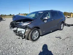 5TDZRKEC2MS033113 2021 TOYOTA SIENNA