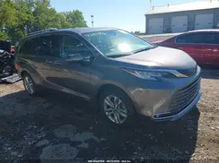 5TDZRKEC3MS029071 2021 TOYOTA SIENNA