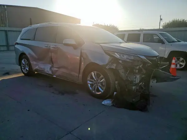 2021 TOYOTA SIENNA COPART lot 86453735 auction photo 4