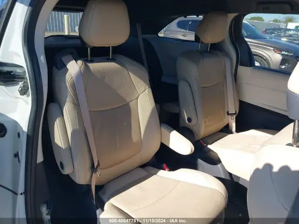 5TDZRKEC4NS078717 2022 TOYOTA SIENNA - Image 8
