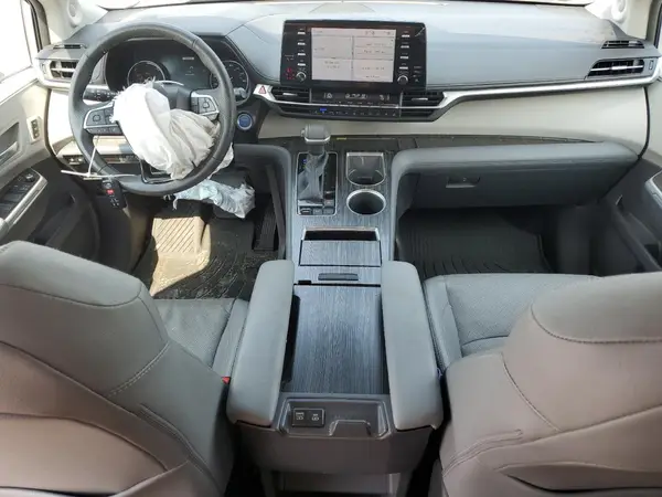 5TDZRKEC4NS129438 2022 TOYOTA SIENNA - Image 8
