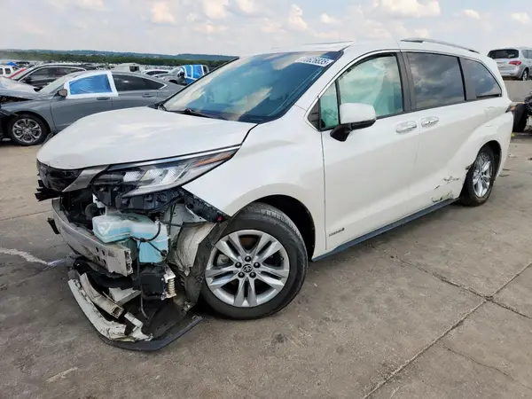 5TDZRKEC5MS018928 2021 TOYOTA SIENNA - Image 1