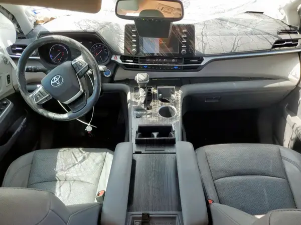 5TDZRKEC5NS105133 2022 TOYOTA SIENNA - Image 8