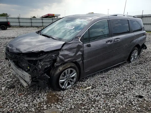 5TDZRKEC6MS039819 2021 TOYOTA SIENNA - Image 1