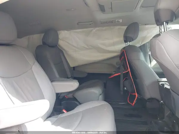 5TDZRKEC6PS169989 2023 TOYOTA SIENNA - Image 8