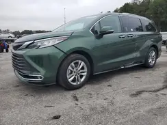 5TDZRKEC6PS174688 2023 TOYOTA SIENNA