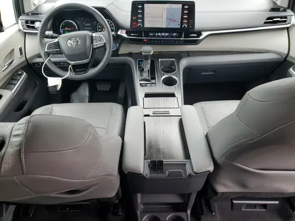 5TDZRKEC6PS174688 2023 TOYOTA SIENNA - Image 8