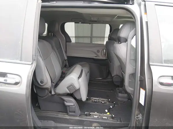 5TDZRKEC7MS024052 2021 TOYOTA SIENNA - Image 8