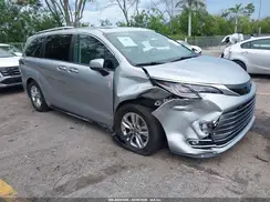 5TDZRKEC7MS070870 2021 TOYOTA SIENNA