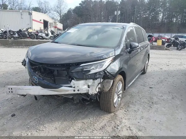 5TDZRKEC7NS078677 2022 TOYOTA SIENNA - Image 2