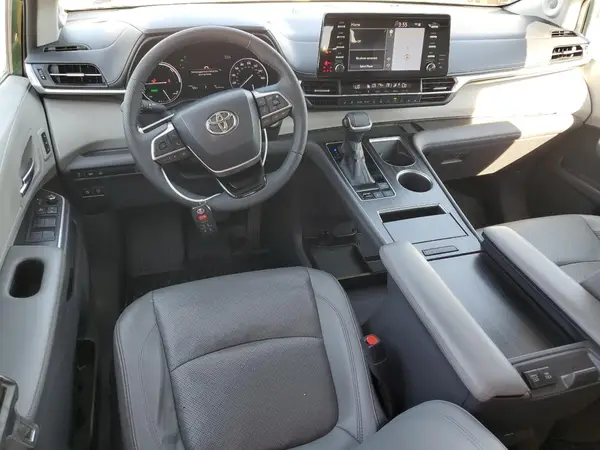 5TDZRKEC7NS094748 2022 TOYOTA SIENNA - Image 8
