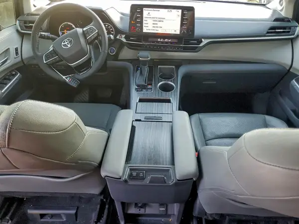 5TDZRKEC7PS170987 2023 TOYOTA SIENNA - Image 8