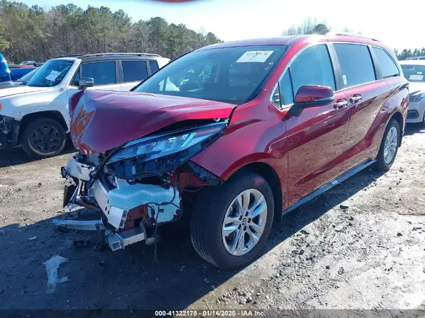 5TDZRKEC8SS229392 2025 TOYOTA SIENNA - Image 2