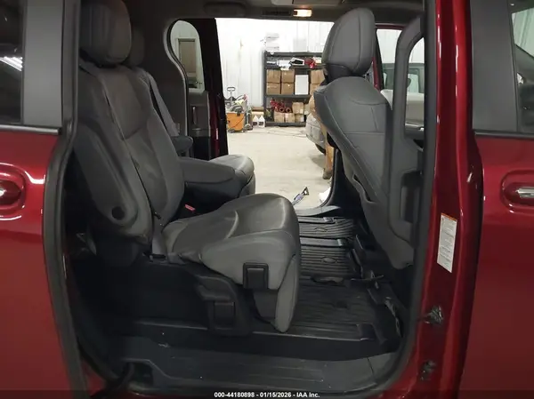 5TDZRKEC9NS126566 2022 TOYOTA SIENNA - Image 8