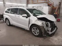 5TDZSKFC0RS110247 2024 TOYOTA SIENNA