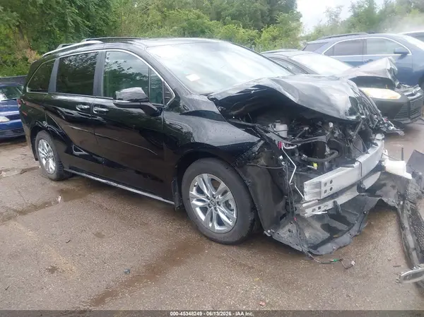 5TDZSKFC1SS163609 2025 TOYOTA SIENNA - Image 1