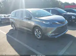 5TDZSKFC2TS278060 2026 TOYOTA SIENNA
