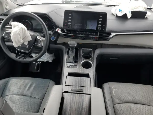 5TDZSKFC3MS008238 2021 TOYOTA SIENNA - Image 8