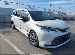 5TDZSKFC3RS113370 2024 TOYOTA SIENNA