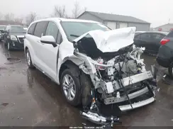 5TDZSKFC3RS120531 2024 TOYOTA SIENNA