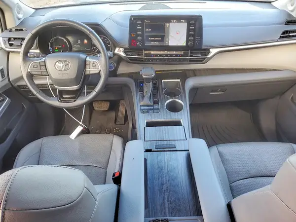 5TDZSKFC4MS013898 2021 TOYOTA SIENNA - Image 8