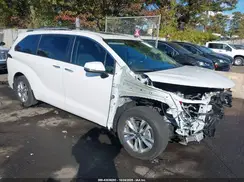 5TDZSKFC5RS128548 2024 TOYOTA SIENNA