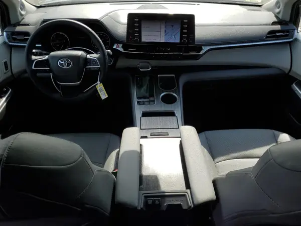 5TDZSKFC5RS147634 2024 TOYOTA SIENNA - Image 8