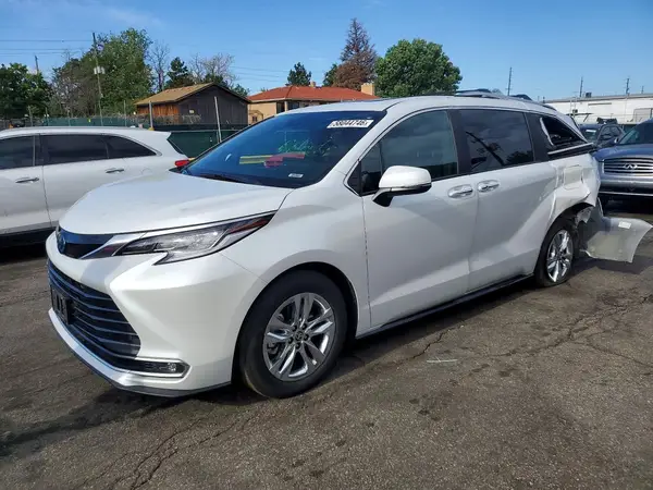5TDZSKFC5SS179764 2025 TOYOTA SIENNA - Image 1