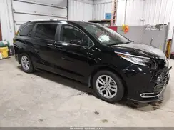 5TDZSKFC5SS197651 2025 TOYOTA SIENNA