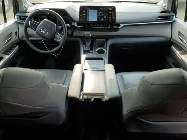 5TDZSKFC6MS032484 2021 TOYOTA SIENNA - Image 8