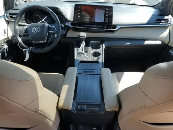 5TDZSKFC7MS009747 2021 TOYOTA SIENNA - Image 8