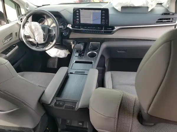 5TDZSKFC8MS004959 2021 TOYOTA SIENNA - Image 8