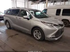 5TDZSKFC8MS010390 2021 TOYOTA SIENNA