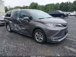 5TDZSKFC9PS096992 2023 TOYOTA SIENNA