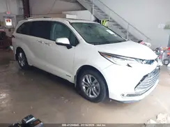 5TDZSKFCXMS031760 2021 TOYOTA SIENNA