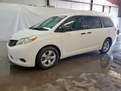 5TDZZ3DC0HS787639 2017 TOYOTA SIENNA