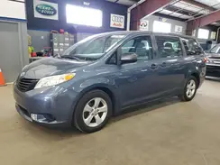 5TDZZ3DC0HS867622 2017 TOYOTA SIENNA