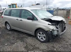 5TDZZ3DC0HS874408 2017 TOYOTA SIENNA