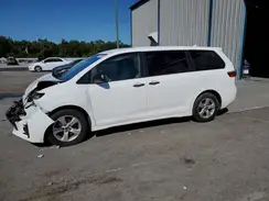 5TDZZ3DC0KS995818 2019 TOYOTA SIENNA