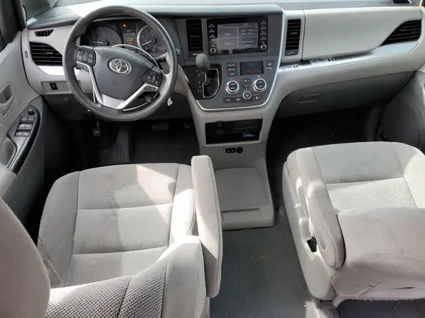 5TDZZ3DC0LS023086 2020 TOYOTA SIENNA - Image 8