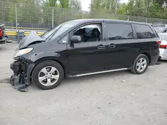 5TDZZ3DC1HS786239 2017 TOYOTA SIENNA
