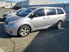 5TDZZ3DC1HS808269 2017 TOYOTA SIENNA