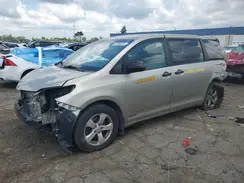 5TDZZ3DC1HS835665 2017 TOYOTA SIENNA